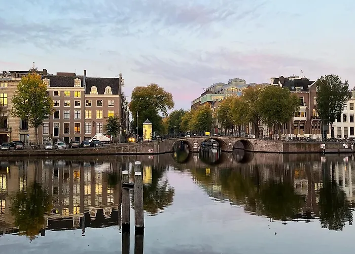 아파트 Sweets - Walter Sueskindbrug *